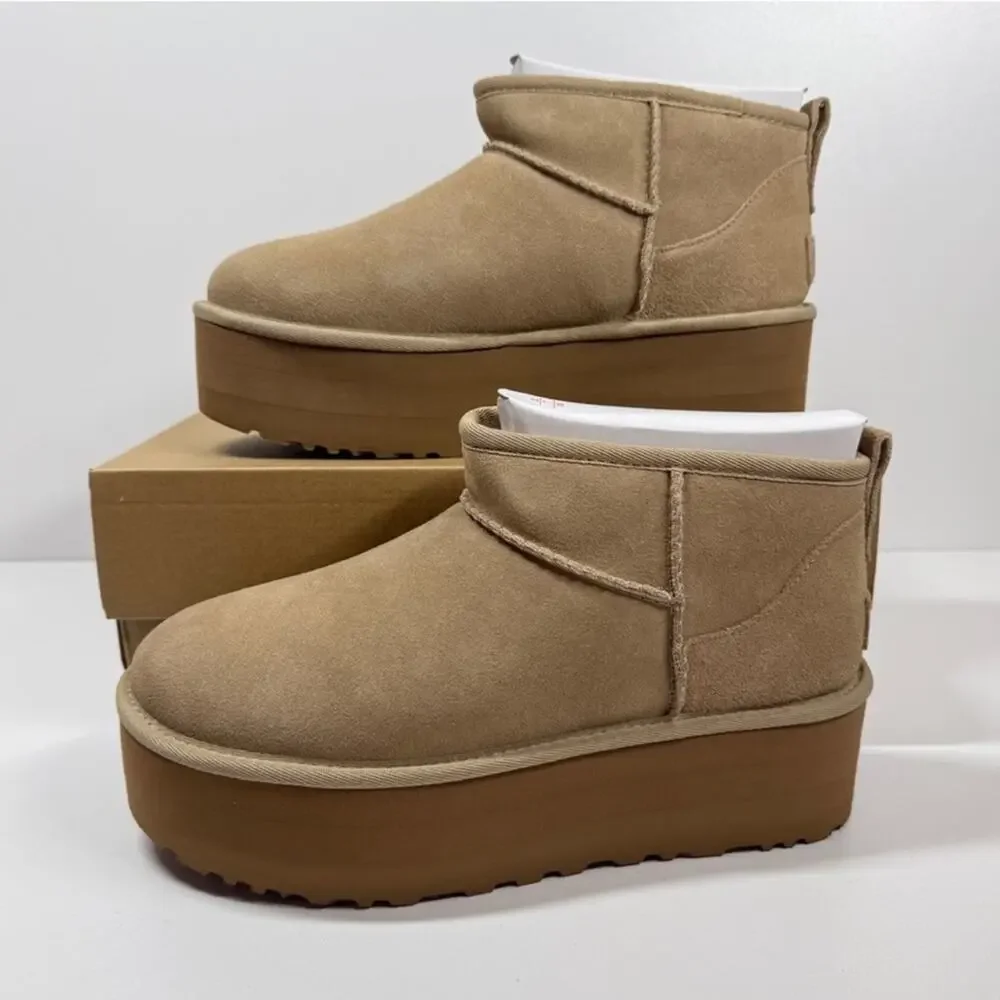 NIB UGG Women's Classic Ultra Mini Platform Size 9